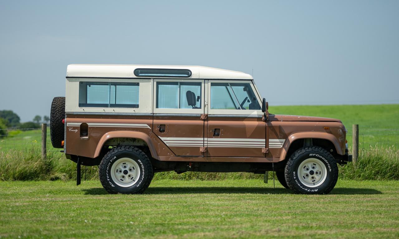 1983 Land Rover Defender 110 V8 County Station Wagon