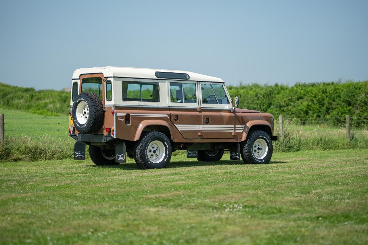 1983 Land Rover Defender 110 V8 County Station Wagon