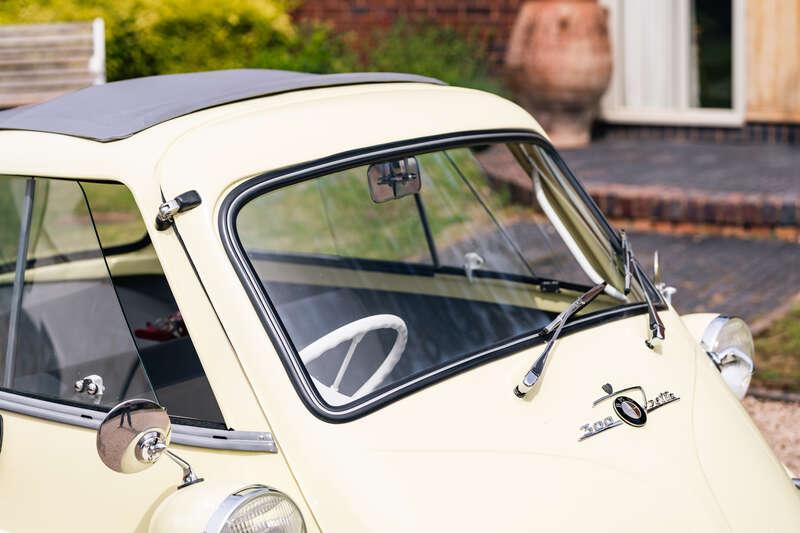 1963 BMW Isetta 300
