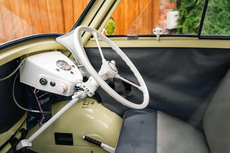 1963 BMW Isetta 300