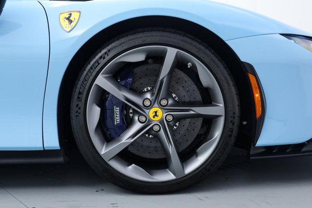 2023 Ferrari SF90 SPIDER