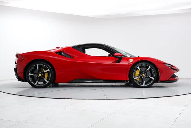 2024 Ferrari SF90 SPIDER