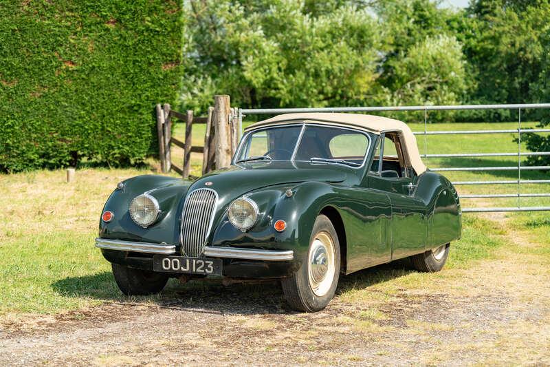 1954 Jaguar XK120 DROPHEAD