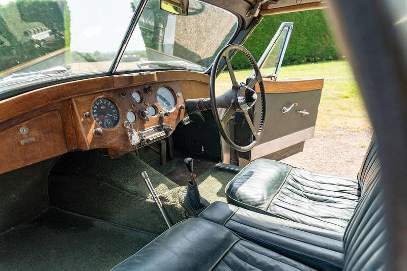 1954 Jaguar XK120 DROPHEAD