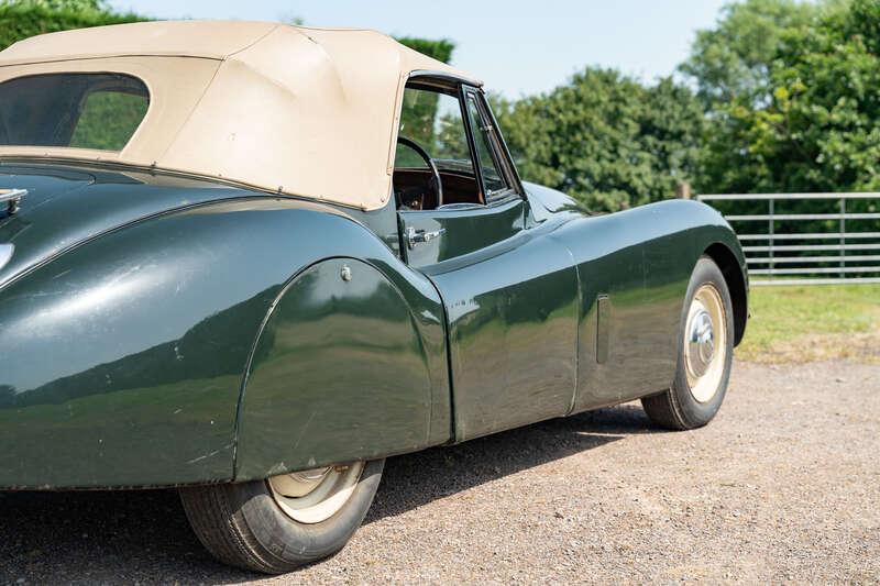 1954 Jaguar XK120 DROPHEAD