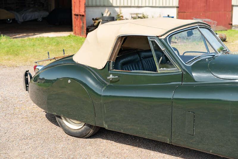 1954 Jaguar XK120 DROPHEAD