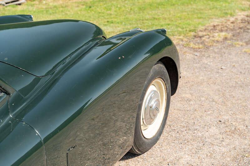 1954 Jaguar XK120 DROPHEAD