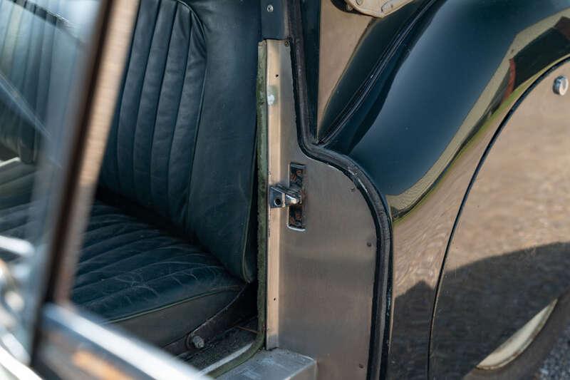 1954 Jaguar XK120 DROPHEAD