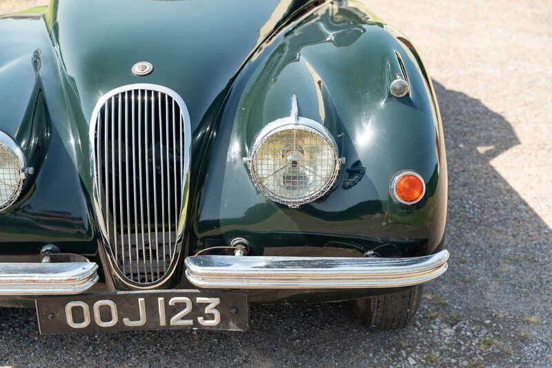 1954 Jaguar XK120 DROPHEAD