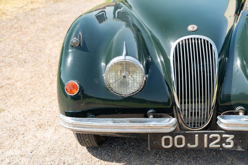 1954 Jaguar XK120 DROPHEAD