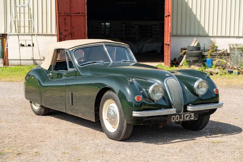 1954 Jaguar XK120 DROPHEAD