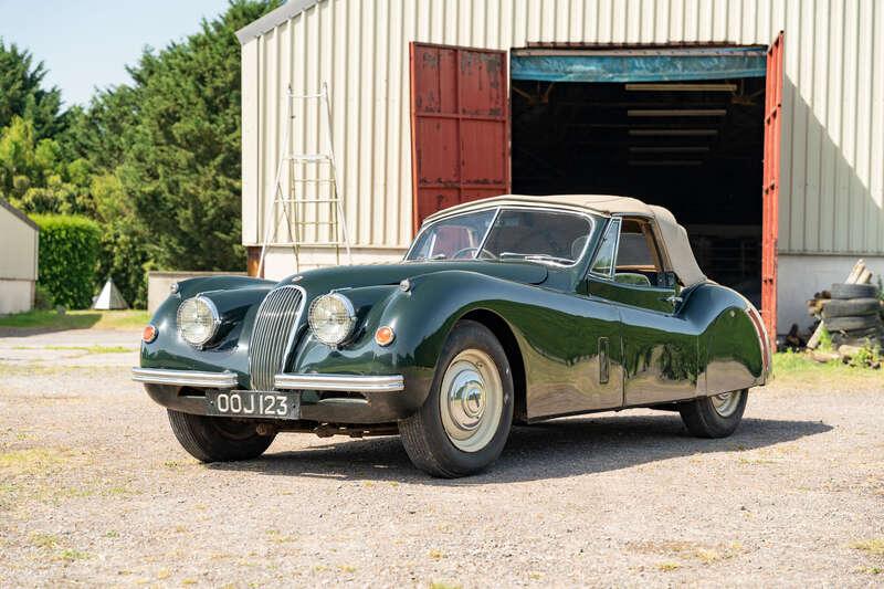 1954 Jaguar XK120 DROPHEAD