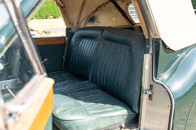 1954 Jaguar XK120 DROPHEAD