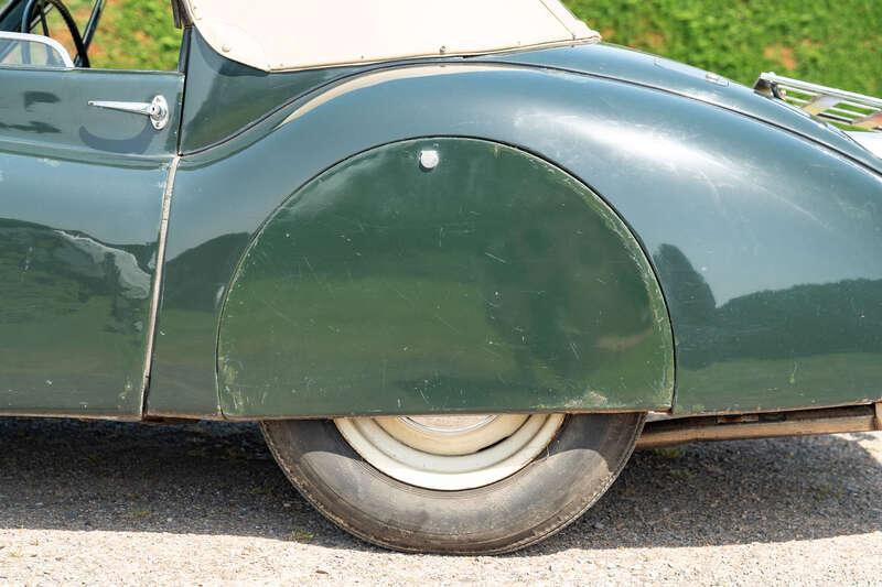 1954 Jaguar XK120 DROPHEAD