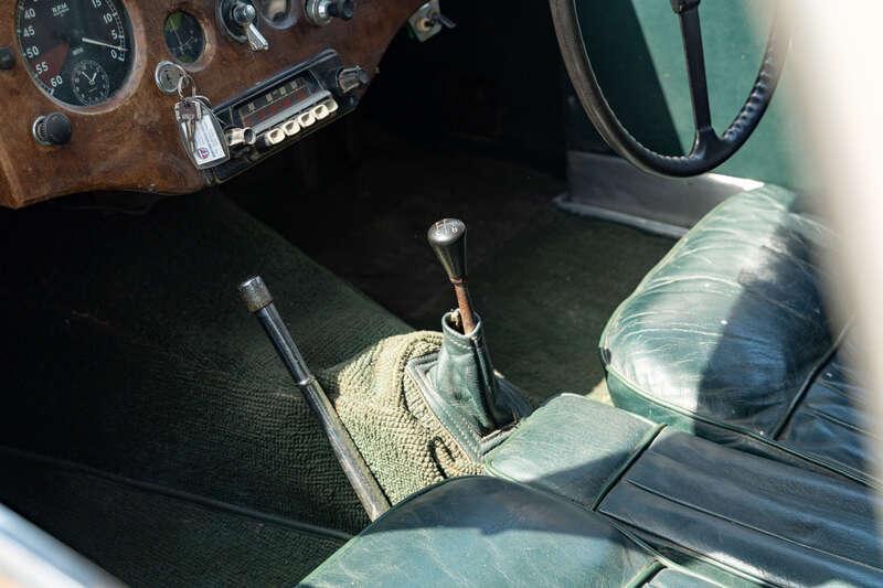 1954 Jaguar XK120 DROPHEAD