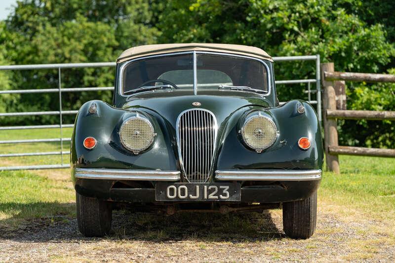 1954 Jaguar XK120 DROPHEAD