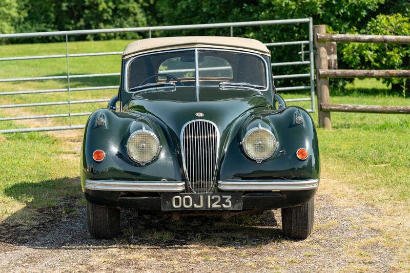 1954 Jaguar XK120 DROPHEAD