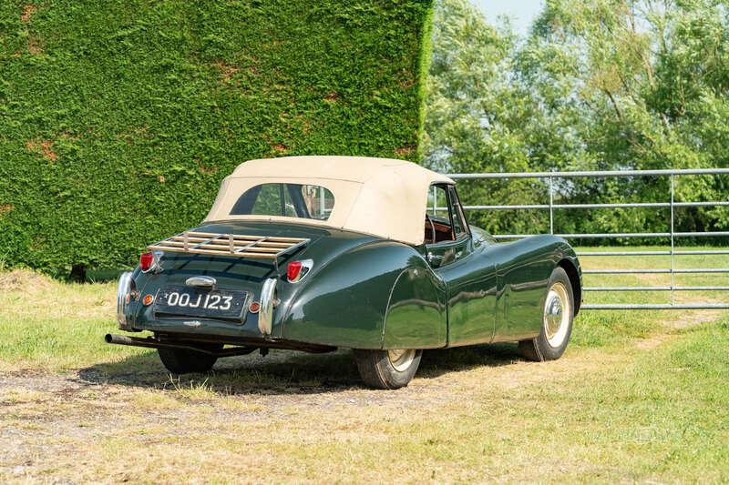 1954 Jaguar XK120 DROPHEAD