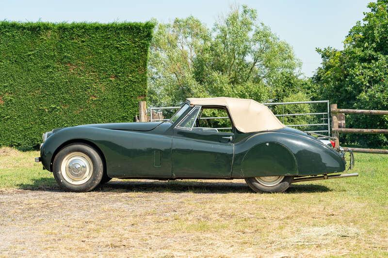1954 Jaguar XK120 DROPHEAD