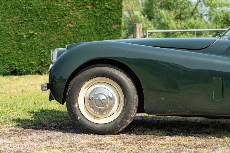 1954 Jaguar XK120 DROPHEAD