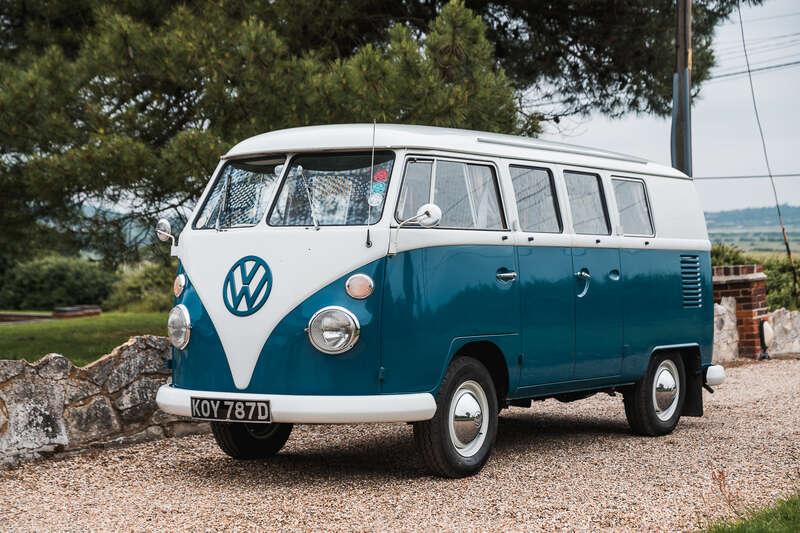 1966 Volkswagen TYPE 2 T1 SPLIT SCREEN CAMPER DEVON CARAVETTE