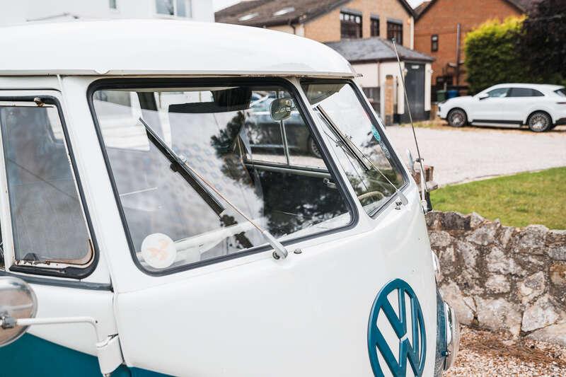 1966 Volkswagen TYPE 2 T1 SPLIT SCREEN CAMPER DEVON CARAVETTE
