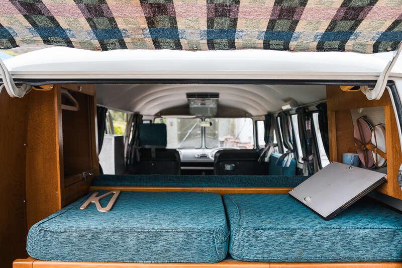 1966 Volkswagen TYPE 2 T1 SPLIT SCREEN CAMPER DEVON CARAVETTE