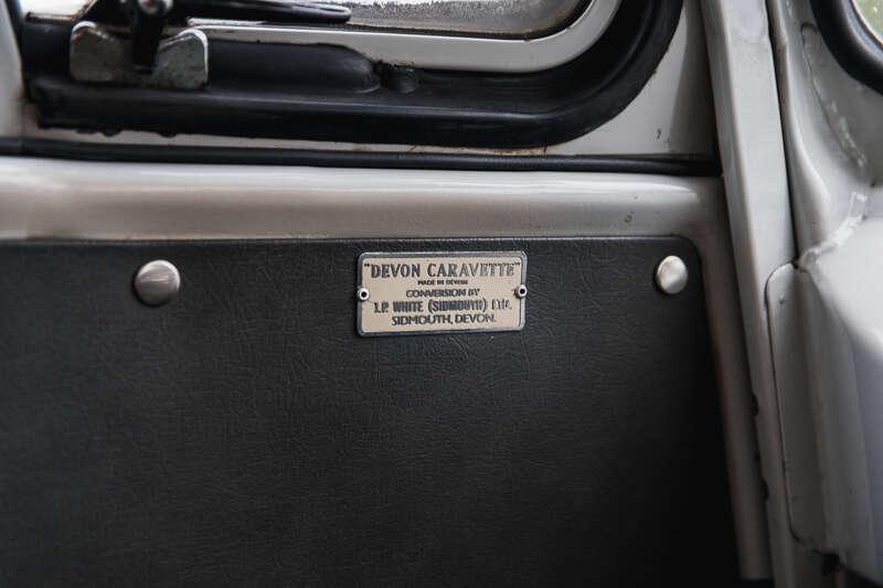 1966 Volkswagen TYPE 2 T1 SPLIT SCREEN CAMPER DEVON CARAVETTE