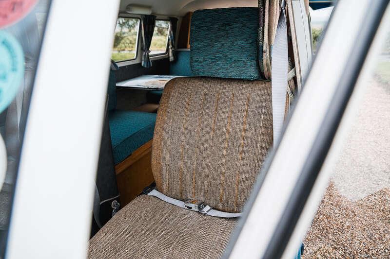 1966 Volkswagen TYPE 2 T1 SPLIT SCREEN CAMPER DEVON CARAVETTE