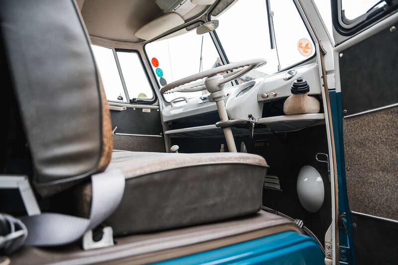 1966 Volkswagen TYPE 2 T1 SPLIT SCREEN CAMPER DEVON CARAVETTE