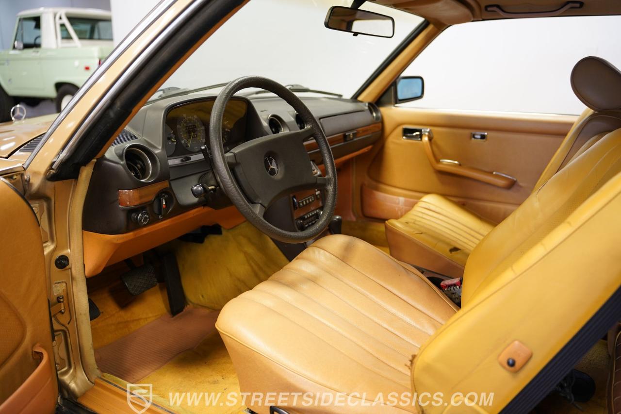 1983 Mercedes - Benz 300CD Turbo Diesel