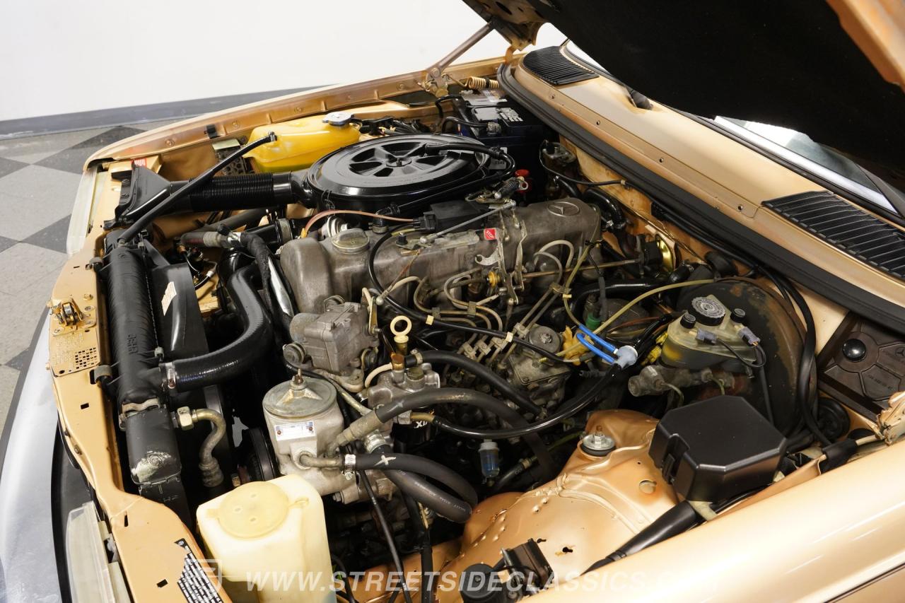 1983 Mercedes - Benz 300CD Turbo Diesel