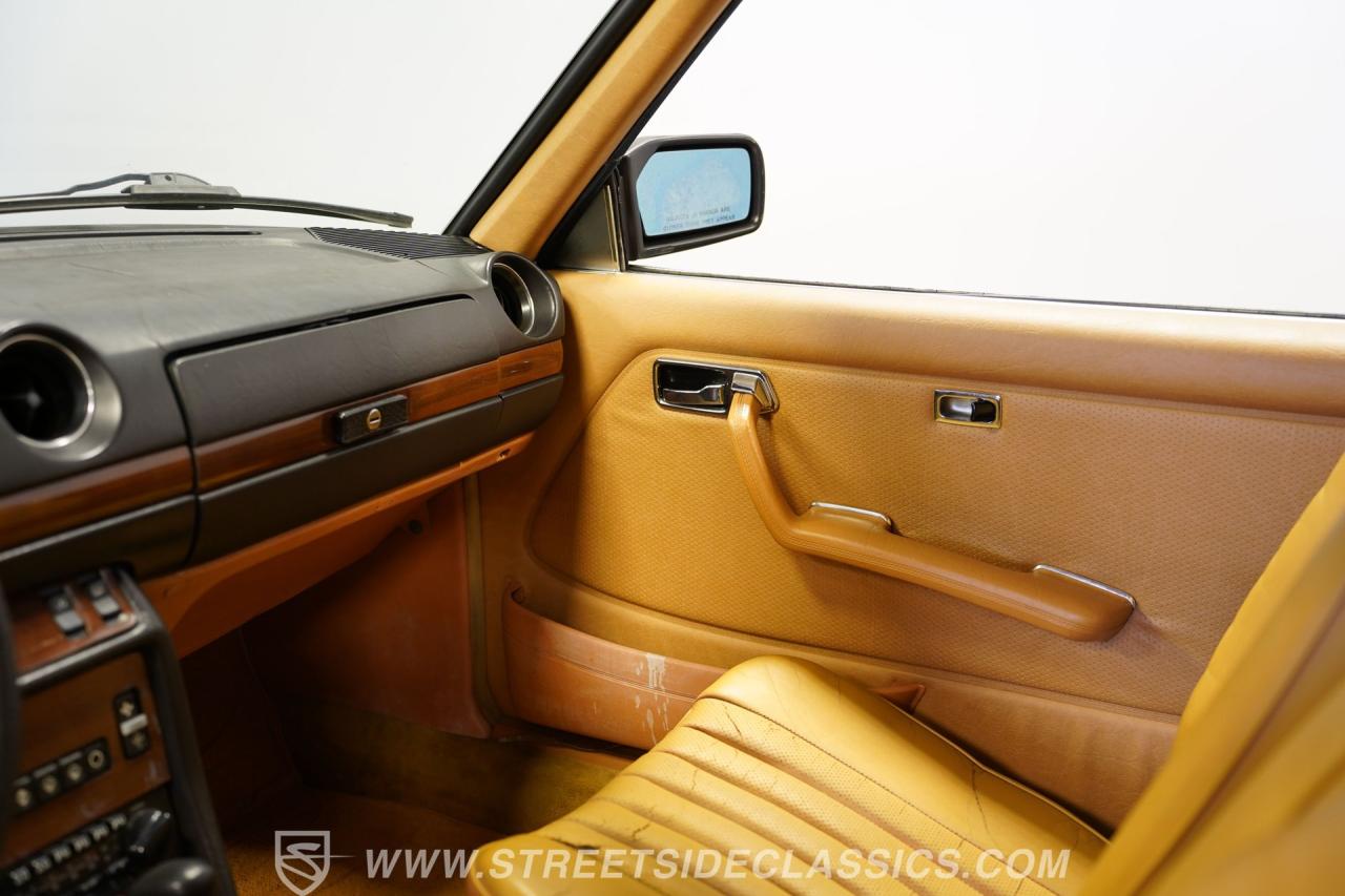 1983 Mercedes - Benz 300CD Turbo Diesel