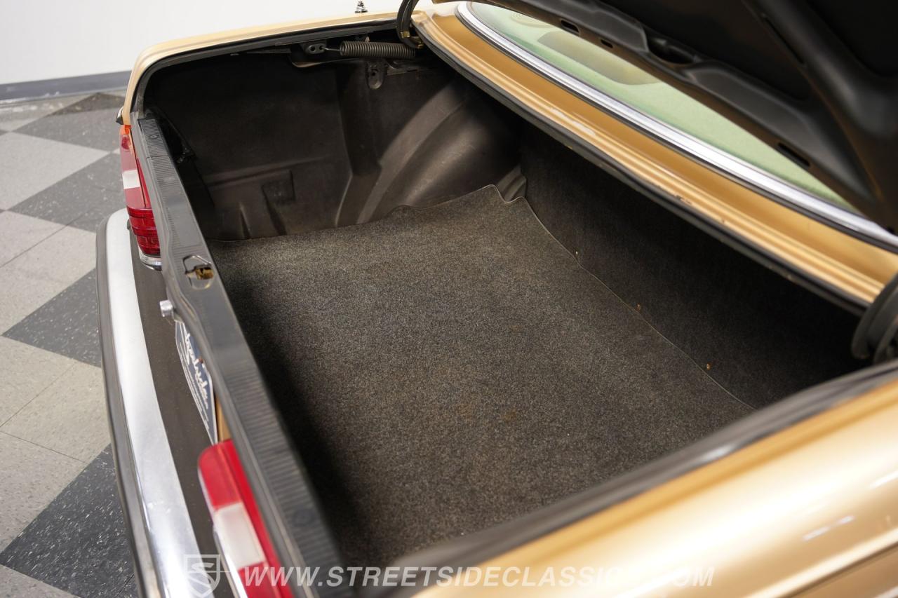 1983 Mercedes - Benz 300CD Turbo Diesel