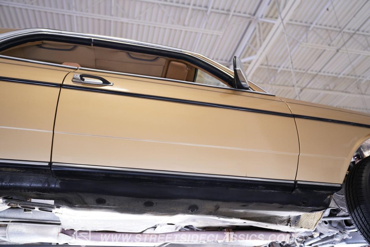 1983 Mercedes - Benz 300CD Turbo Diesel