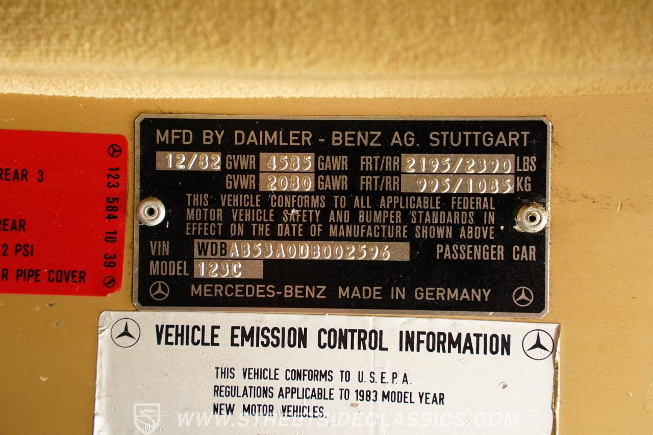 1983 Mercedes - Benz 300CD Turbo Diesel