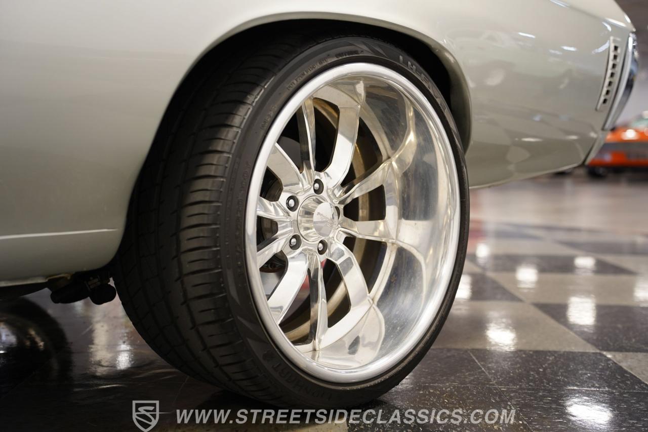 1972 Chevrolet Chevelle SS Tribute Restomod
