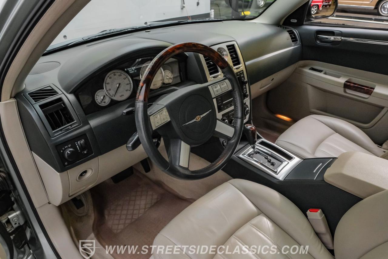 2005 Chrysler 300C