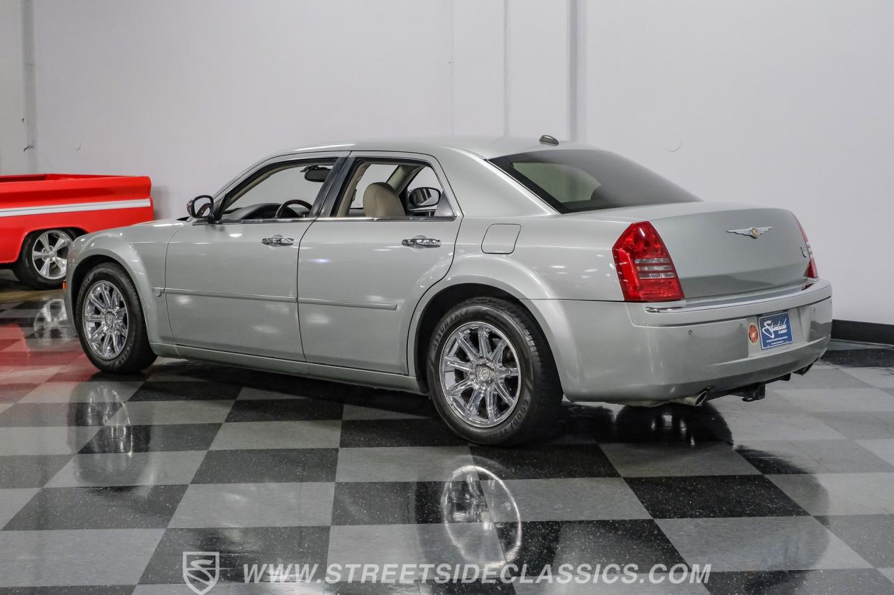2005 Chrysler 300C