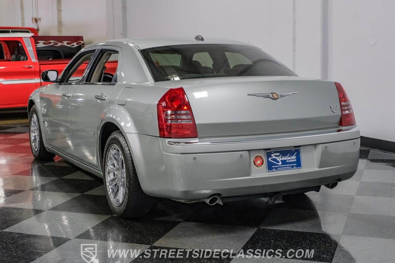 2005 Chrysler 300C