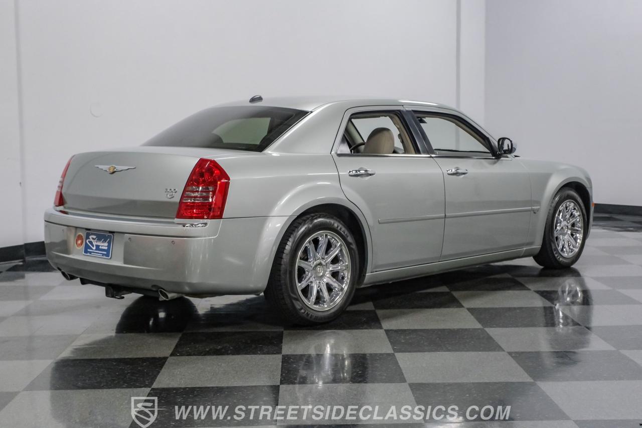 2005 Chrysler 300C