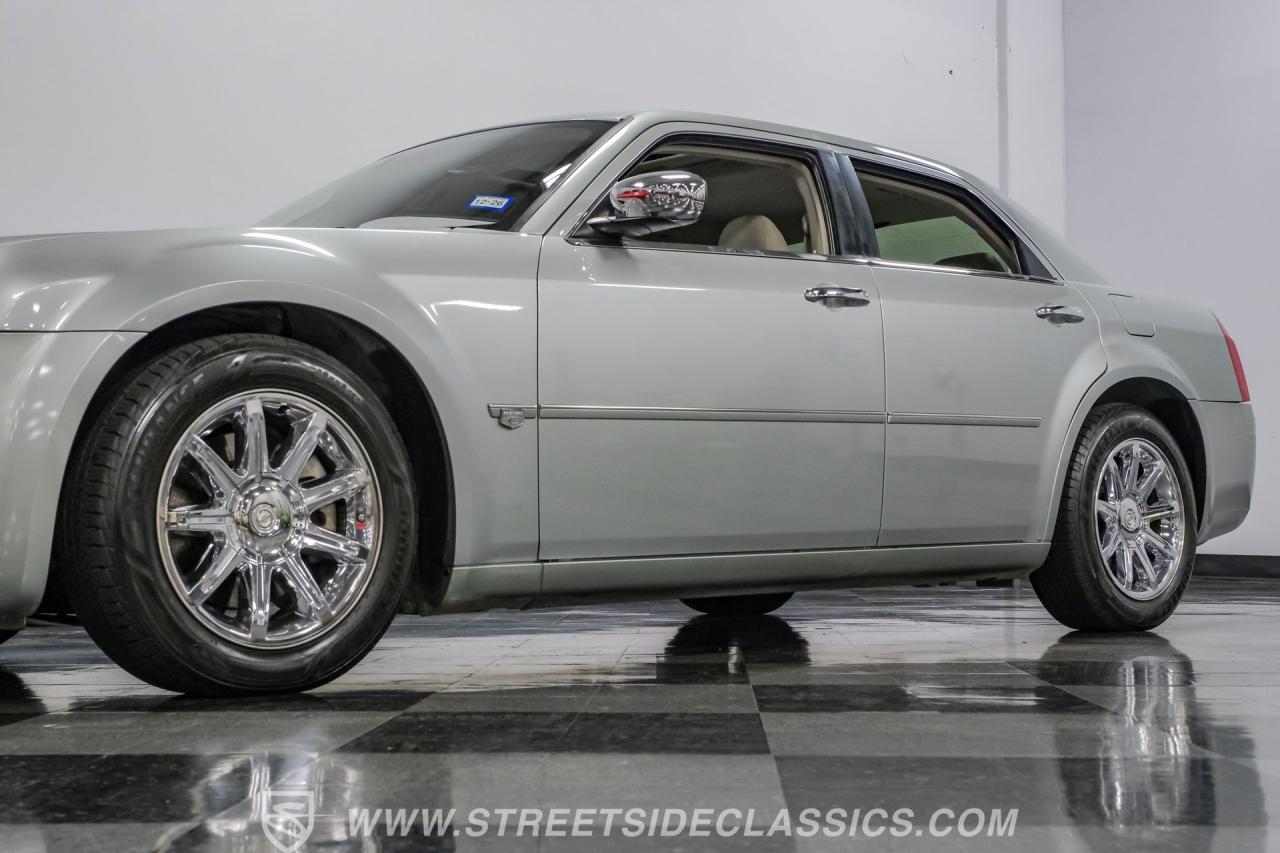 2005 Chrysler 300C