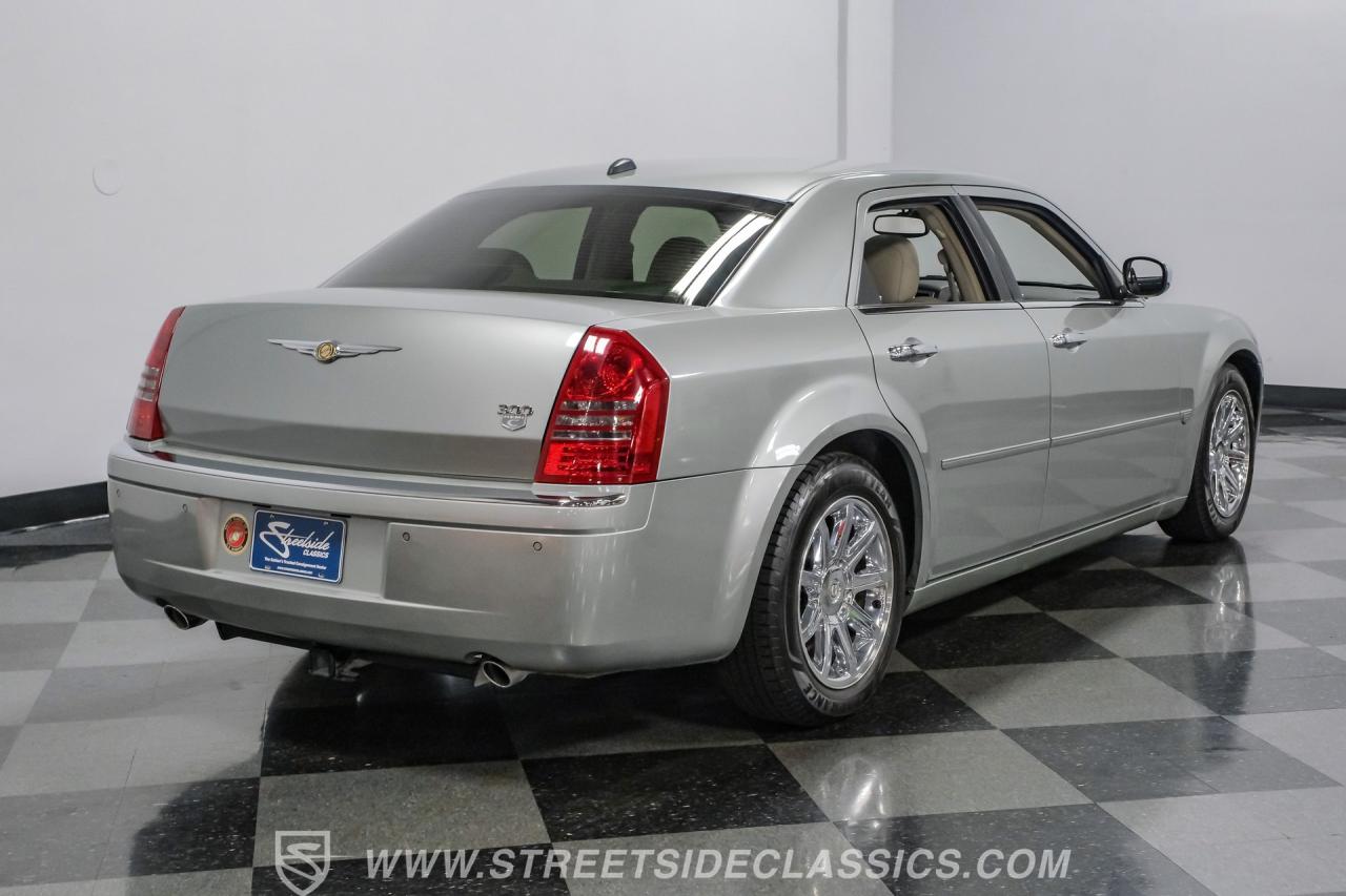2005 Chrysler 300C