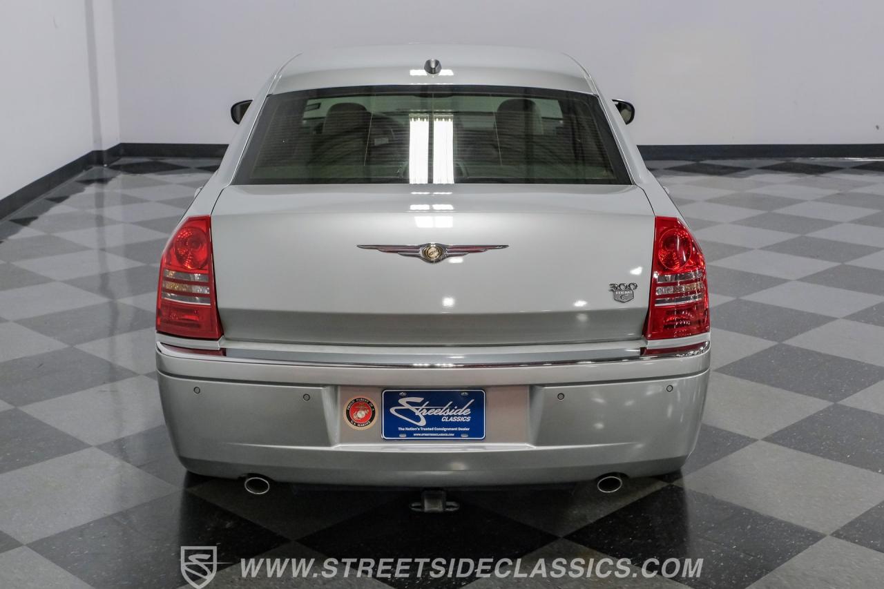 2005 Chrysler 300C