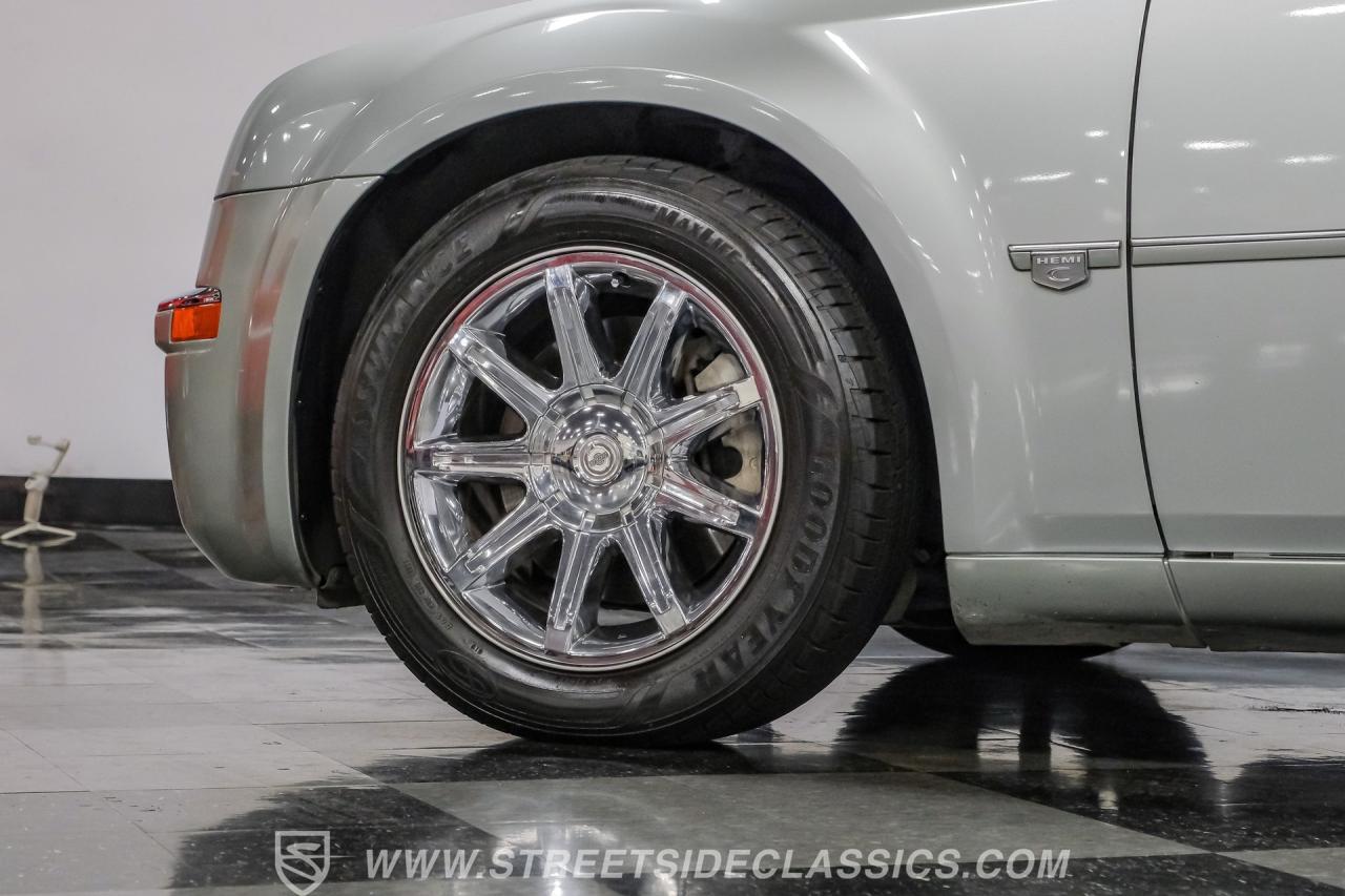 2005 Chrysler 300C