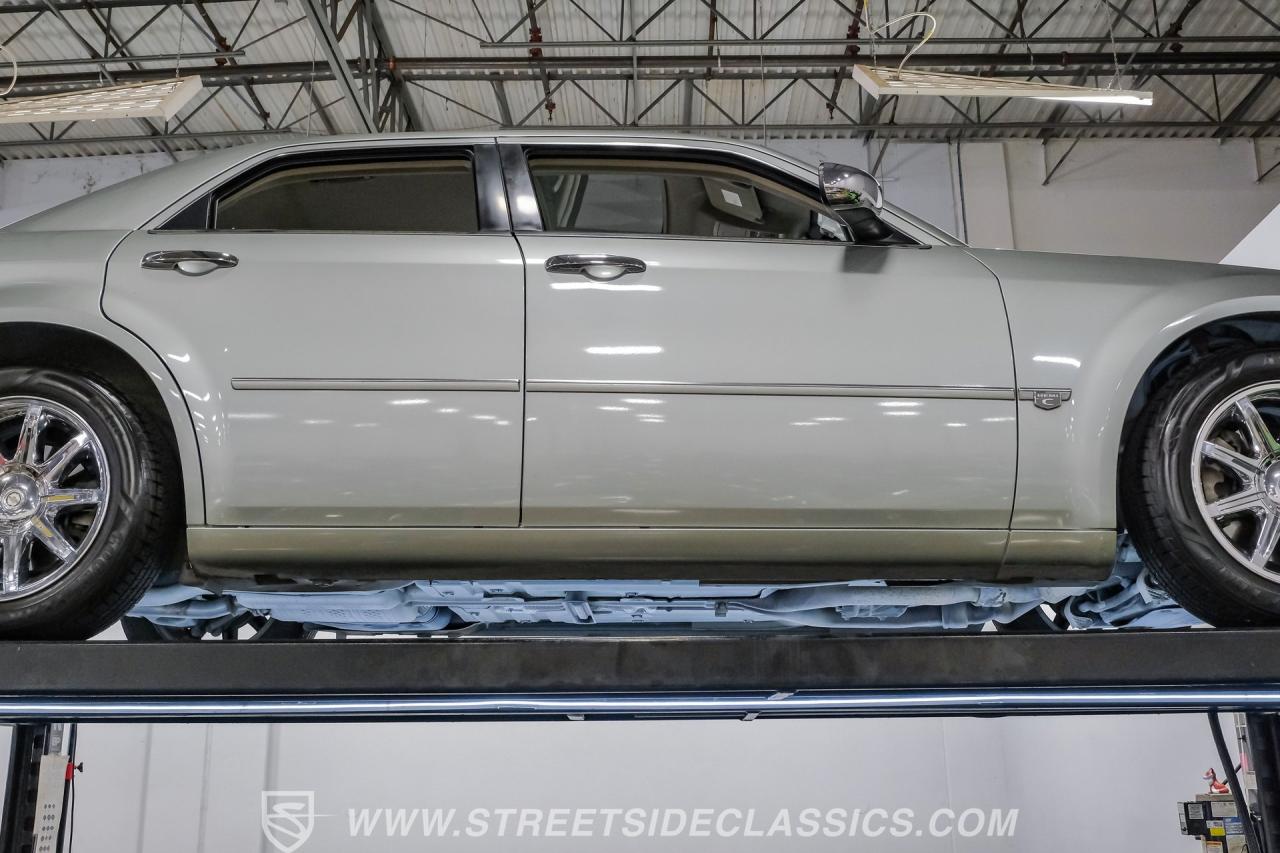 2005 Chrysler 300C