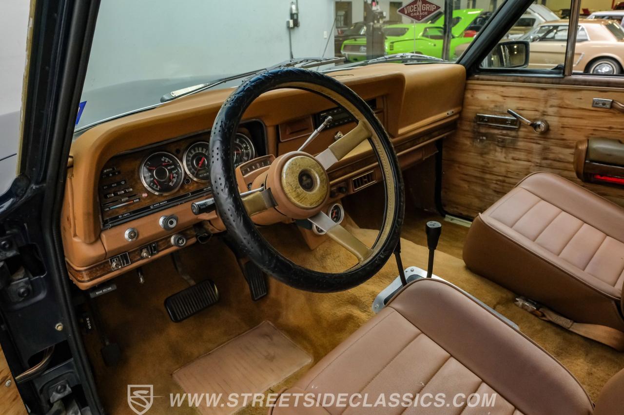 1985 Jeep Grand Wagoneer Restomod