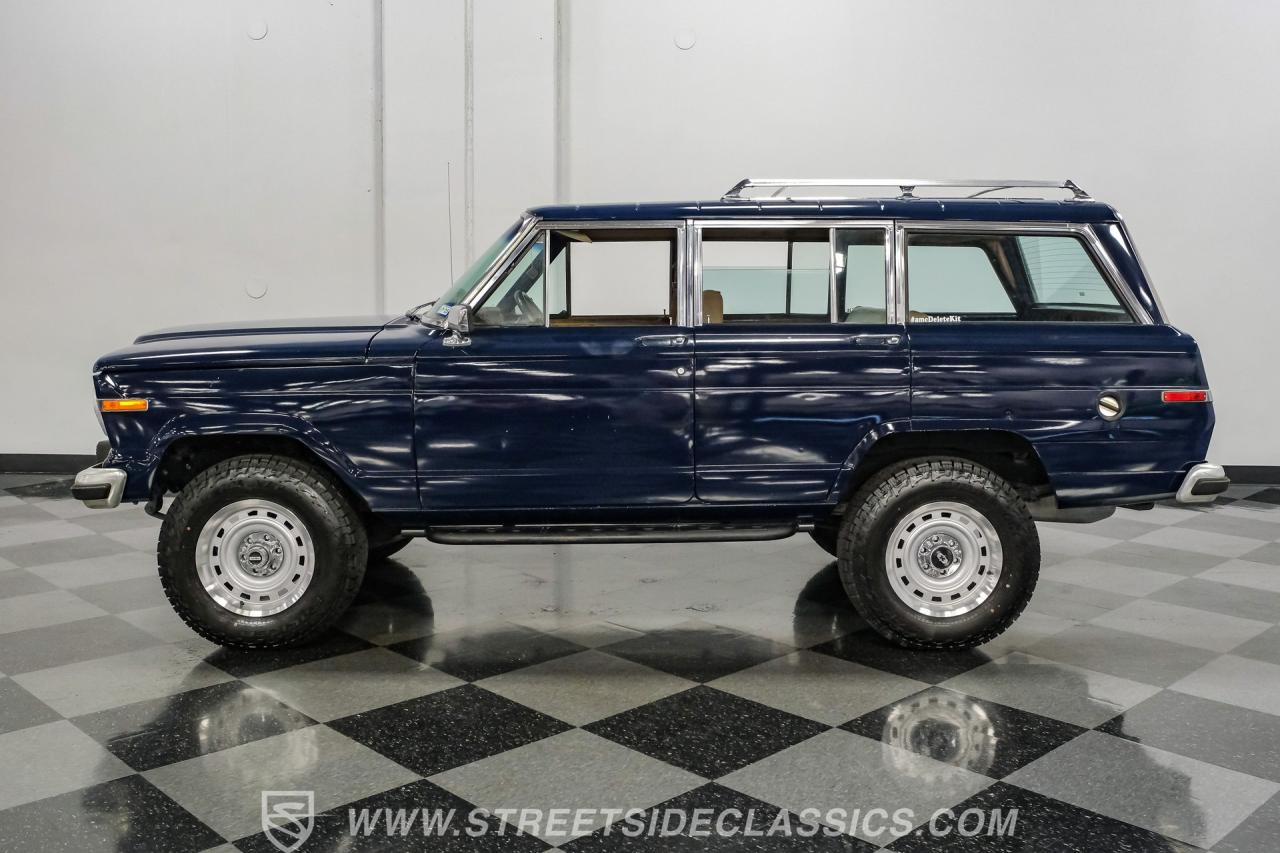 1985 Jeep Grand Wagoneer Restomod