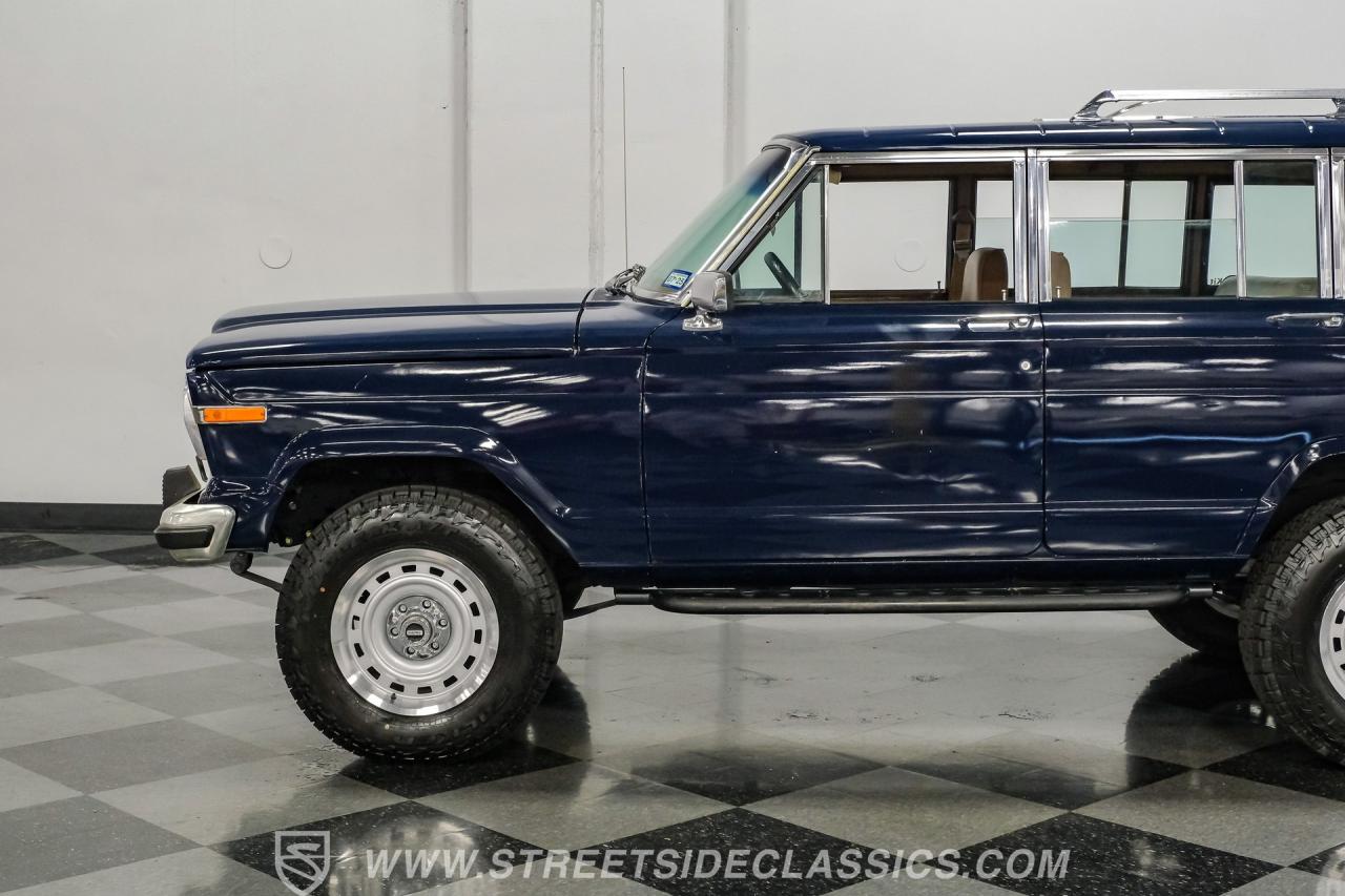 1985 Jeep Grand Wagoneer Restomod