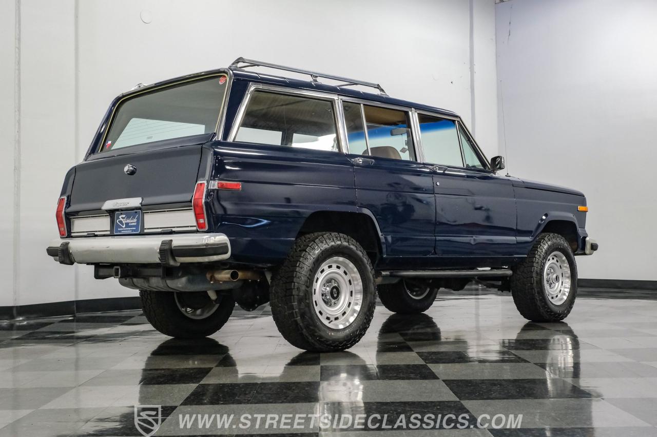 1985 Jeep Grand Wagoneer Restomod